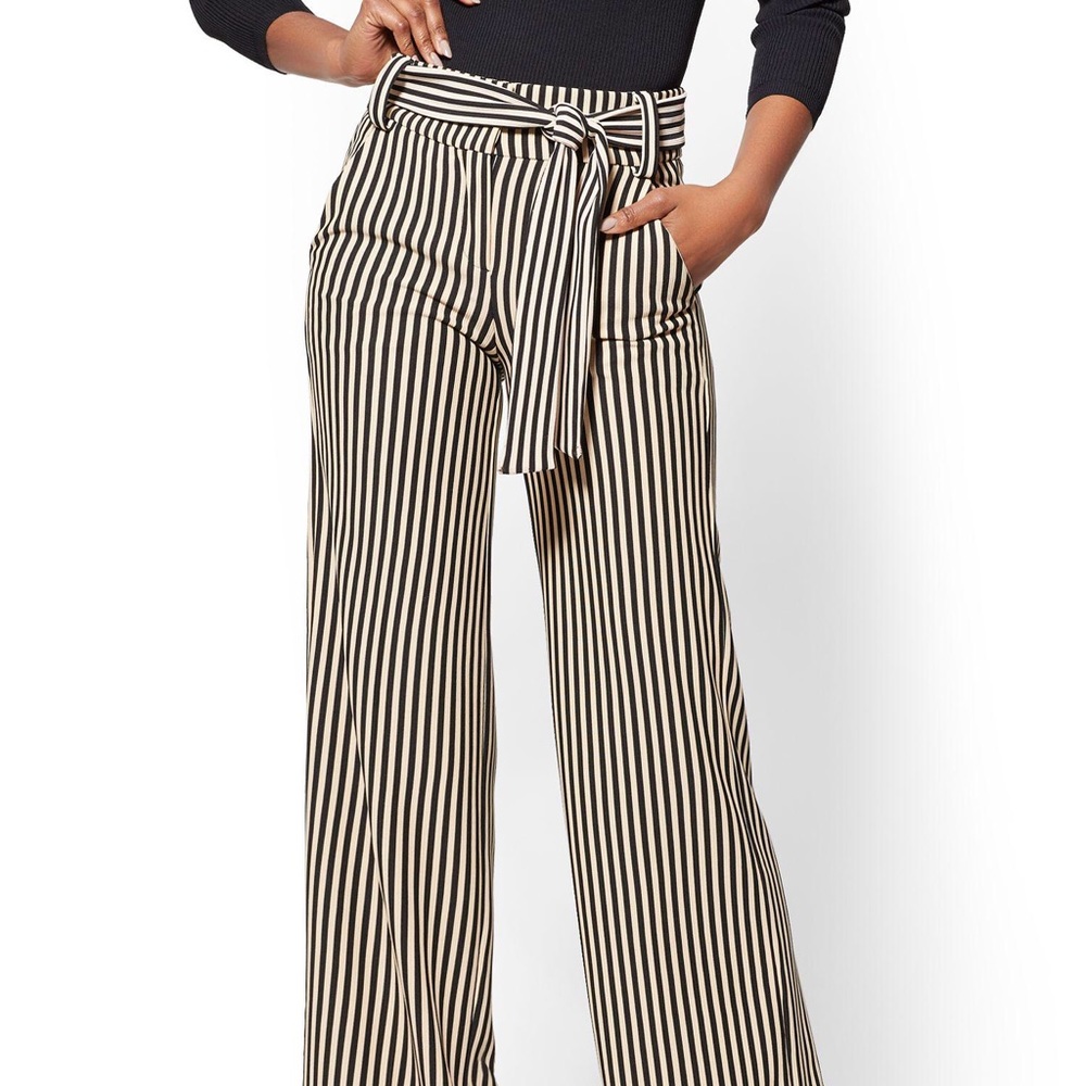 NY&C Never Worn striped pants!